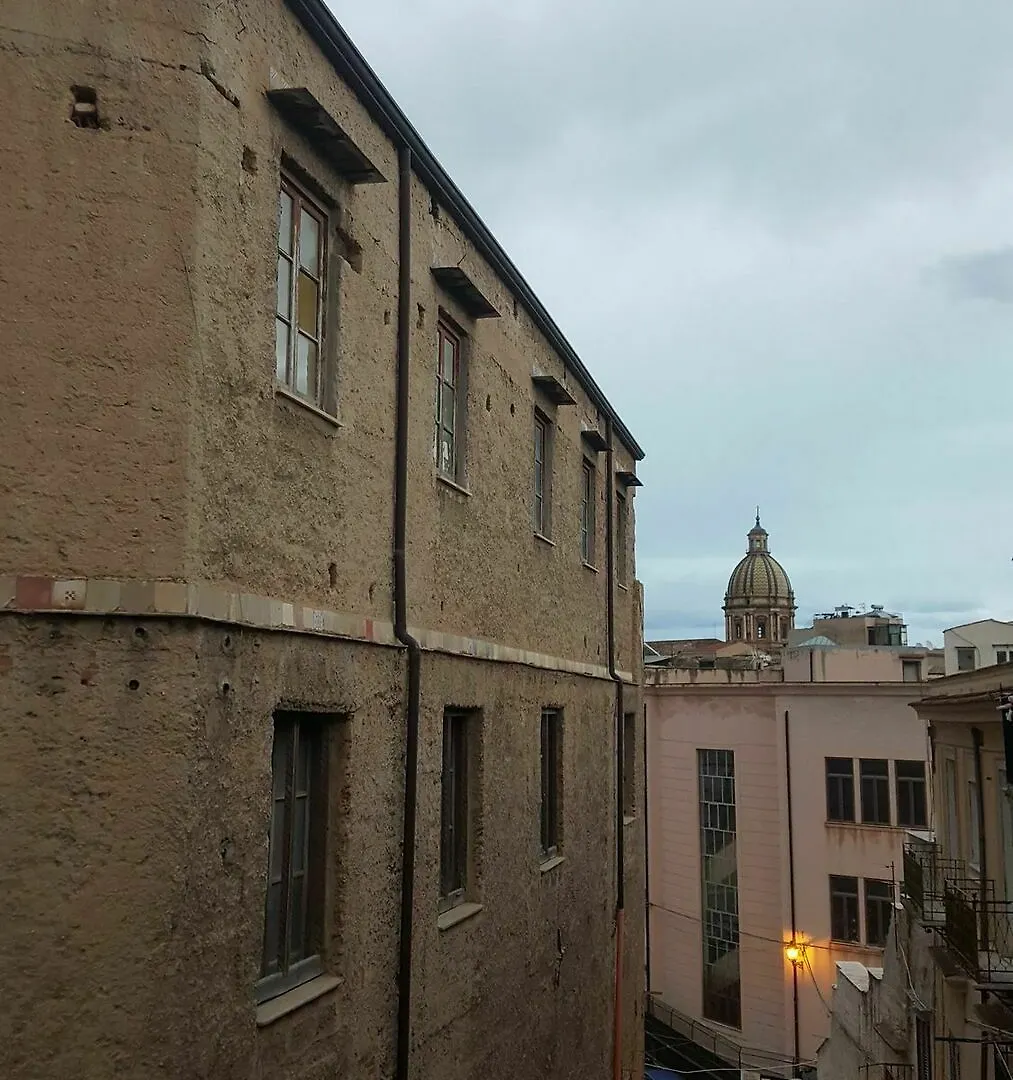 Palazzo De Castro Apartment Palermo