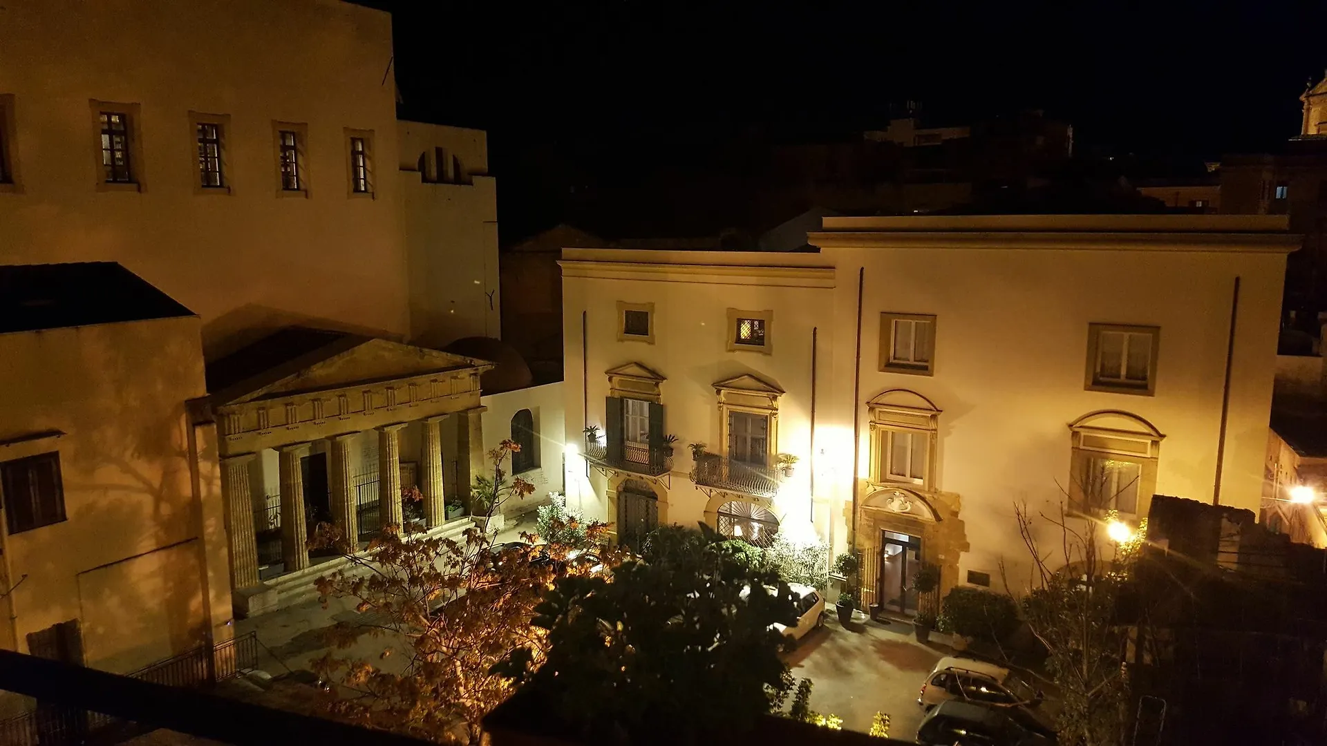 Palazzo De Castro Apartment Palermo
